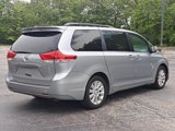 Used 2011 Toyota Sienna LE image 3