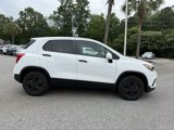 Used 2022 Chevrolet Trax LS w/ Tint and Cruise Package image 4
