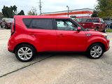 Used 2016 Kia Soul + image 5