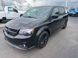Used 2020 Dodge Grand Caravan SXT w/ Driver Convenience Group image 3