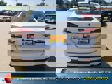 Used 2017 Ford Fusion SE w/ Fusion SE Technology Package image 6