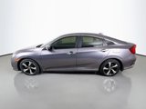 Used 2017 Honda Civic Touring image 4