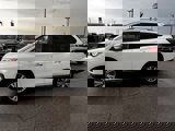 Used 2018 Nissan Pathfinder SV image 4