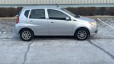 Used 2009 Chevrolet Aveo5 LT w/ Power and Convenience Package image 2