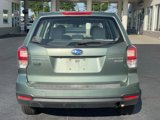 Used 2017 Subaru Forester 2.5i image 4