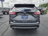 Used 2022 Ford Edge Titanium image 5