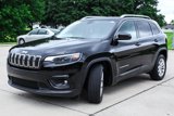 Used 2019 Jeep Cherokee Latitude w/ Cold Weather Group image 3