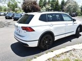 Used 2022 Volkswagen Tiguan SE R-Line image 6