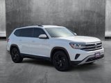 Used 2022 Volkswagen Atlas SE image 3