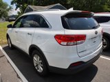 Used 2018 Kia Sorento LX image 2