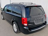 Used 2016 Dodge Grand Caravan SXT image 5