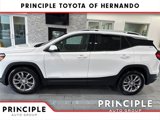 Used 2024 GMC Terrain SLT image 6