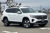 New 2025 Volkswagen Atlas SE image 2
