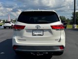 Used 2018 Toyota Highlander SE image 4