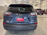 Used 2021 Jeep Cherokee Latitude Plus image 3