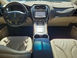 Used 2017 Lincoln MKX Select w/ Select Plus Package image 2