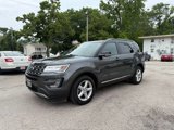 Used 2017 Ford Explorer XLT image 3