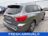Used 2020 Nissan Pathfinder SV image 5
