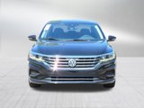 Used 2022 Volkswagen Passat 2.0T SE image 2