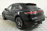 Certified 2022 Porsche Macan image 3