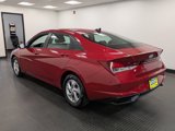 Used 2021 Hyundai Elantra SE w/ Cargo Package image 6