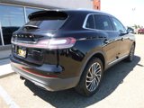 Used 2019 Lincoln Nautilus Reserve image 3