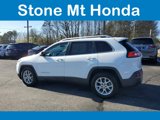 Used 2017 Jeep Cherokee Latitude image 3