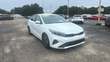 Used 2023 Kia Forte LXS image 3
