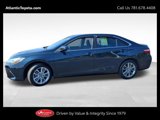 Certified 2017 Toyota Camry SE image 4