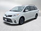 Used 2018 Toyota Sienna XLE Premium image 3