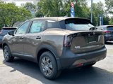 New 2025 Nissan Kicks S image 4