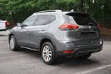 Used 2017 Nissan Rogue SV w/ SV Premium Package image 4