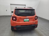 Used 2019 Jeep Renegade Latitude image 6