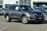 Used 2018 Nissan Rogue SV image 2