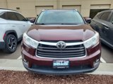 Used 2016 Toyota Highlander Limited image 2