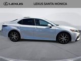 Used 2023 Toyota Camry SE image 4