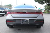Used 2025 Hyundai Elantra Blue image 4