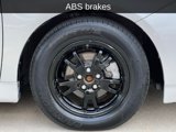 Used 2015 Toyota Prius Four image 4