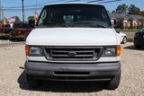 Used 2006 Ford E-250 and Econoline 250 image 2