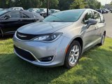 Used 2019 Chrysler Pacifica Touring Plus w/ Tire & Wheel Group image 6