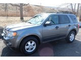 Used 2010 Ford Escape XLT image 2