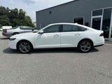 Used 2024 Honda Accord EX image 2