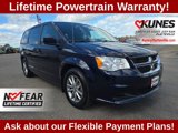 Used 2016 Dodge Grand Caravan SE image 2