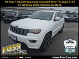 Certified 2022 Jeep Grand Cherokee Laredo X image 3