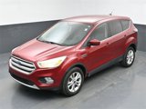 Used 2017 Ford Escape SE image 2