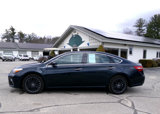 Used 2017 Toyota Avalon XLE Premium image 3