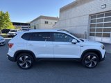 New 2024 Volkswagen Taos SE image 2