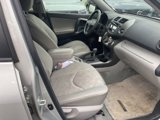 Used 2011 Toyota RAV4 4WD image 3