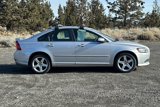 Used 2010 Volvo S40 T5 R-Design image 3