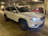 Used 2019 Jeep Cherokee Latitude Plus w/ Comfort/Convenience Group image 3